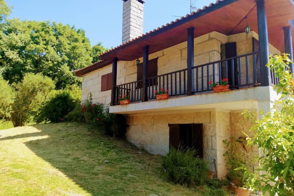 Espectacular Casa Con Piscina En Allariz Luaran gambar