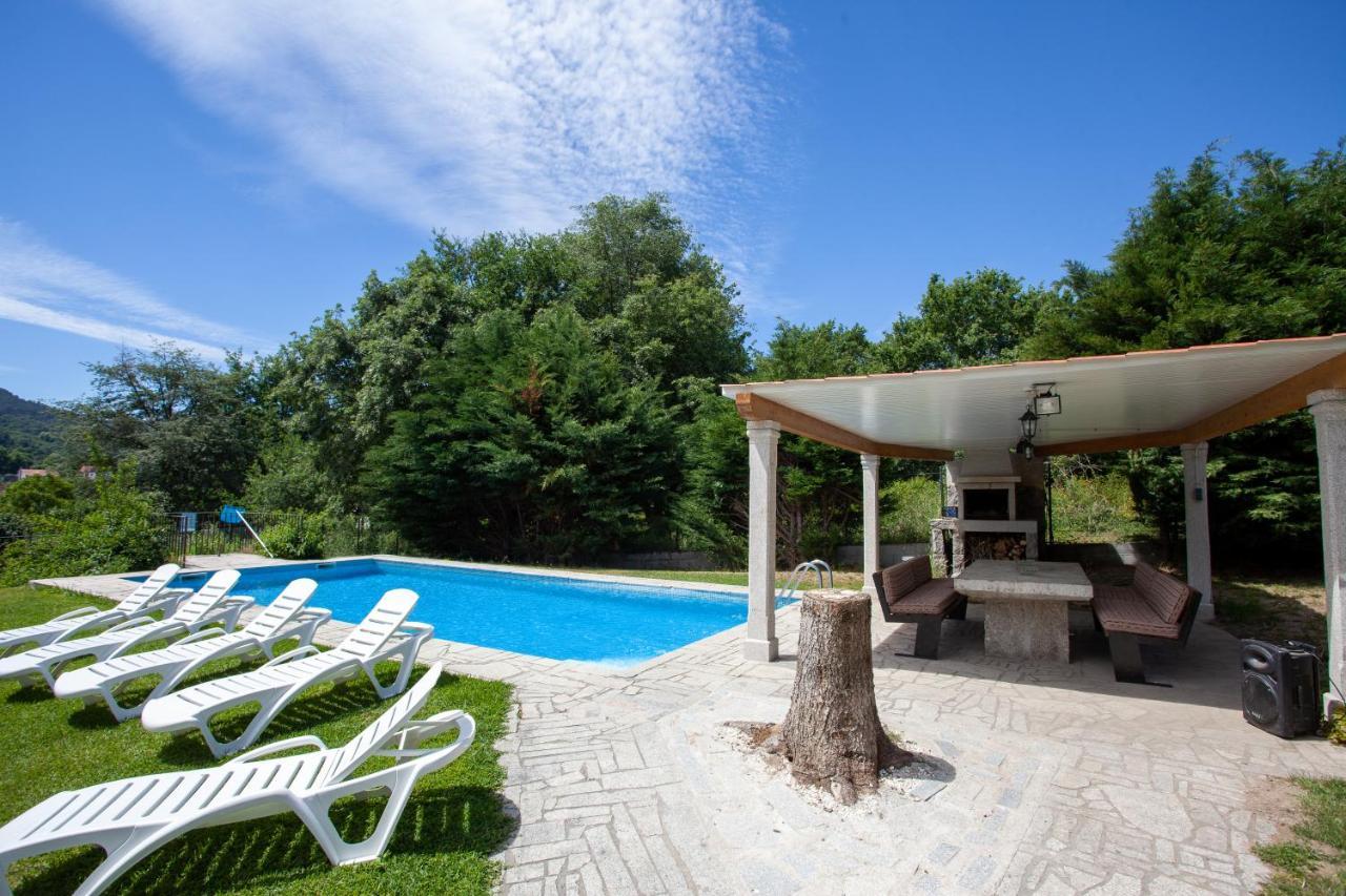 Espectacular Casa Con Piscina En Allariz Luaran gambar