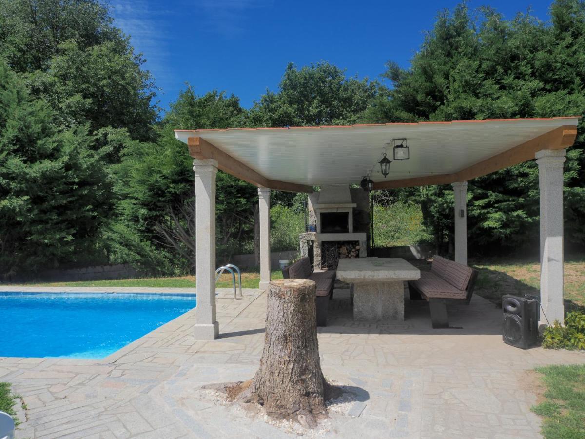 Espectacular Casa Con Piscina En Allariz Luaran gambar