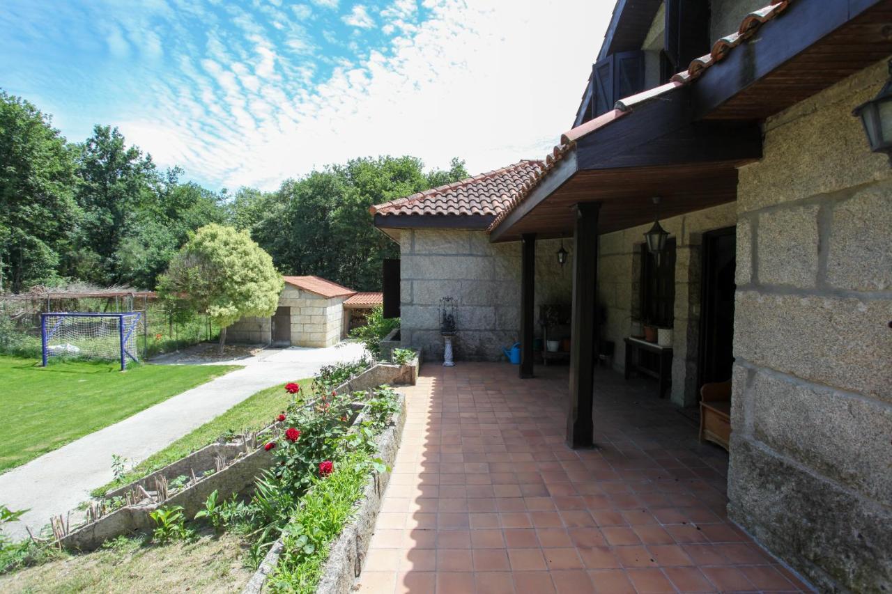 Espectacular Casa Con Piscina En Allariz Luaran gambar