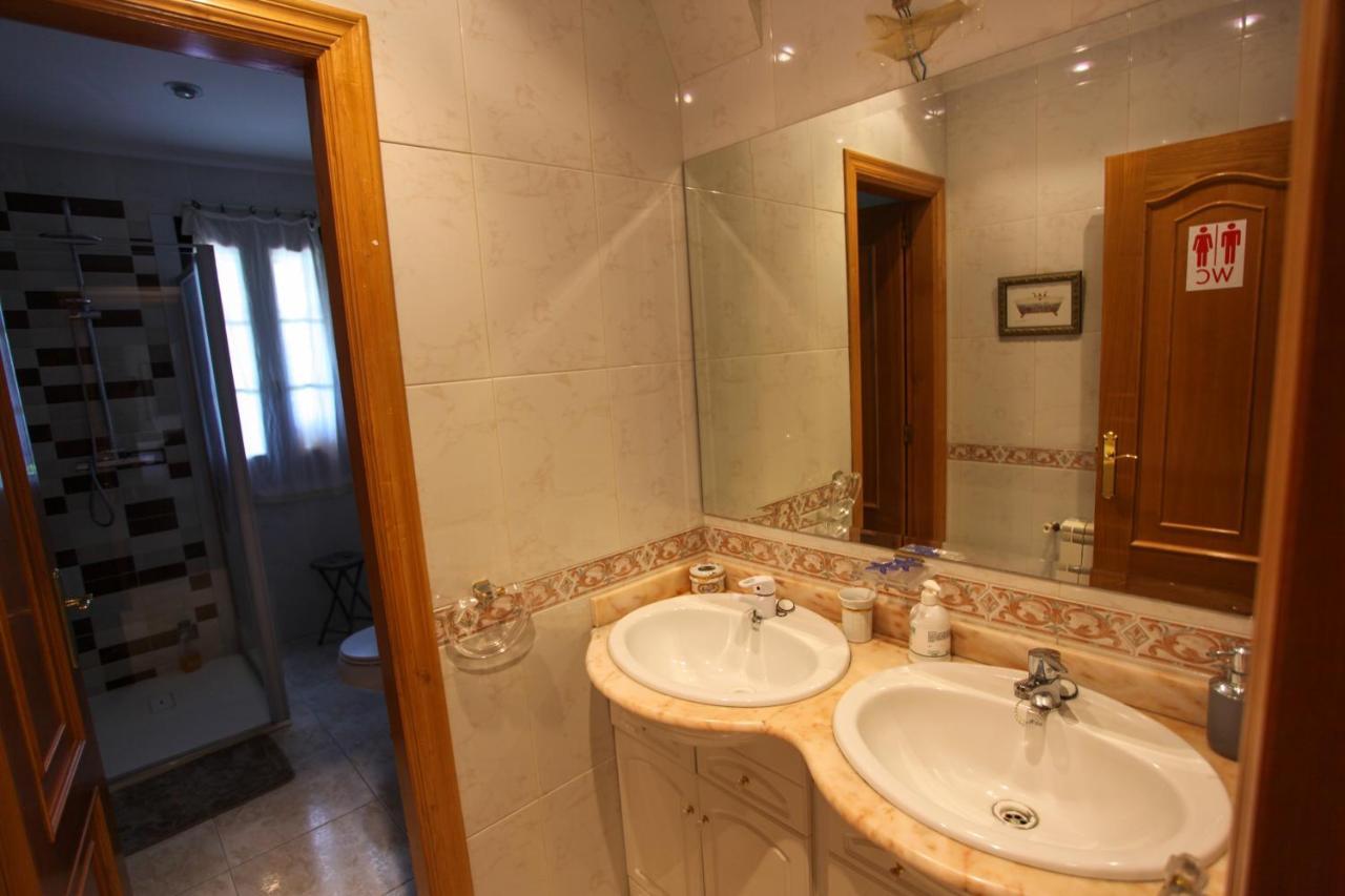 Espectacular Casa Con Piscina En Allariz Luaran gambar