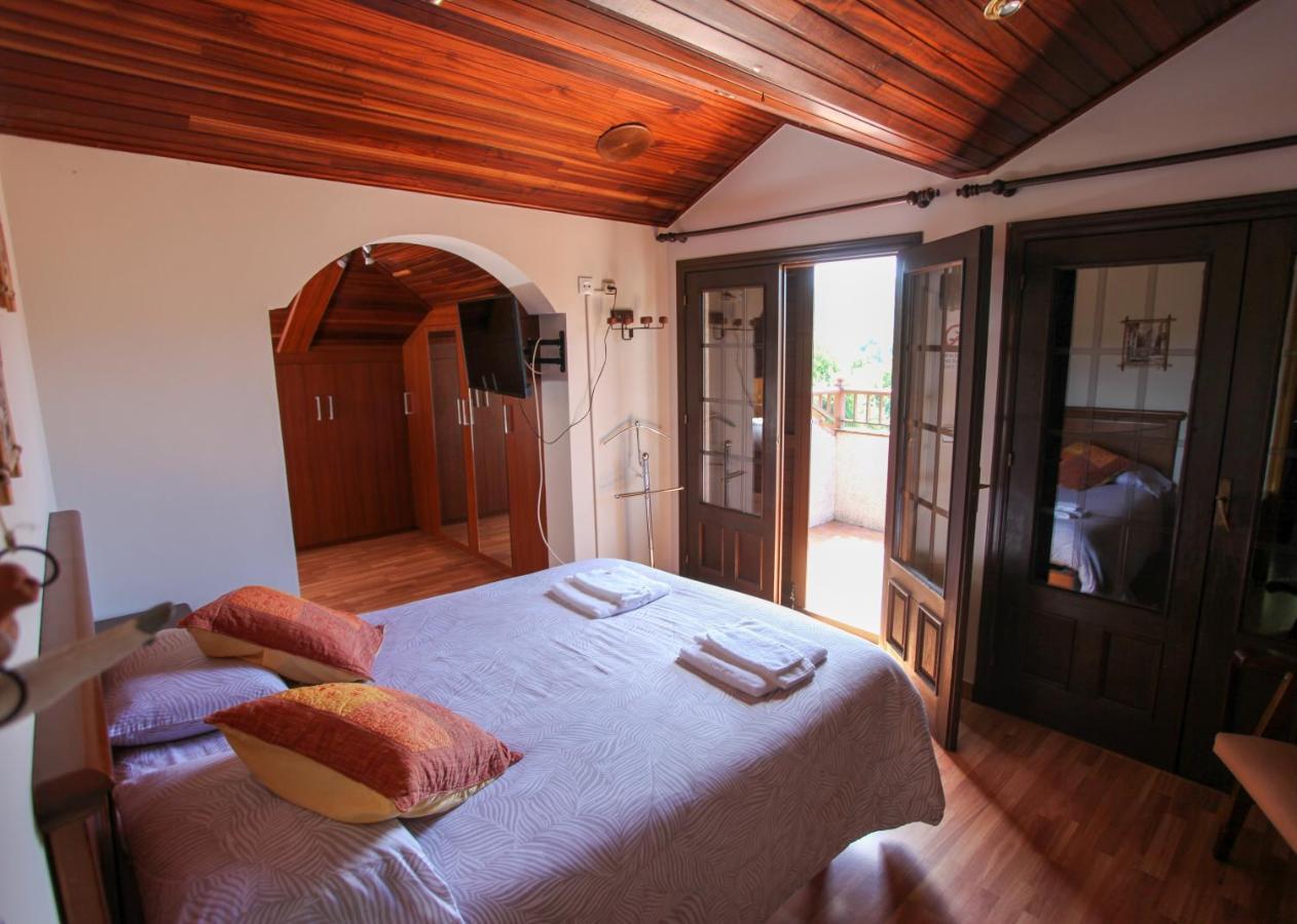 Espectacular Casa Con Piscina En Allariz Luaran gambar